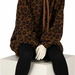 Top 10 🧨 Apollo Oversized Huggle Hoodie Dames | Luipaardprint | Bruin | One Size | Hoodie Dames | Hoodie Deken 🛒 -Dameskleding Verkoopwinkel 377x840 4