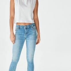 Begroting โ๏ธ LTB ๐ Jeans LTB Lonia ๐ Jeans Volwassenen Lichtblauw ๐ 31 Begroting โ๏ธ LTB ๐ Jeans LTB Lonia ๐ Jeans Volwassenen Lichtblauw ๐ -Dameskleding Verkoopwinkel 474x840 2