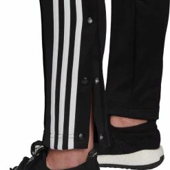 Groothandel ⌛ Adidas Must Haves Snap Dames Joggingbroek - Maat M ✔️ -Dameskleding Verkoopwinkel 550x585