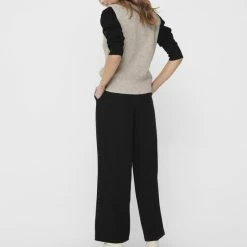 Promo ❤️ ONLY ONLPARIS LIFE VEST KNT NOOS Dames Trui - Maat S 🥰 27 Promo ❤️ ONLY ONLPARIS LIFE VEST KNT NOOS Dames Trui - Maat S 🥰 -Dameskleding Verkoopwinkel 550x703 5