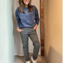 Beste recensies van ✔️ Geisha Trui Ribfluwelen Velvet Trui 23716 20 Blue Dames Maat - M ⭐ 9 Beste recensies van ✔️ Geisha Trui Ribfluwelen Velvet Trui 23716 20 Blue Dames Maat - M ⭐ -Dameskleding Verkoopwinkel 550x727 2