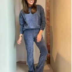 Beste recensies van ✔️ Geisha Trui Ribfluwelen Velvet Trui 23716 20 Blue Dames Maat - M ⭐ 11 Beste recensies van ✔️ Geisha Trui Ribfluwelen Velvet Trui 23716 20 Blue Dames Maat - M ⭐ -Dameskleding Verkoopwinkel 550x727 3