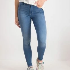 Groothandel 🛒 ONLY ONLROYAL LIFE HW SK DNM BJ369 Dames 👖 Jeans - Maat S X L32 ⭐ -Dameskleding Verkoopwinkel 550x727 5