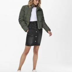 Top 10 ⭐ ONLY ONLDOLLY SHORT PUFFER JACKET OTW NOOS Dames Jas - Maat S ⭐ -Dameskleding Verkoopwinkel 550x732 3