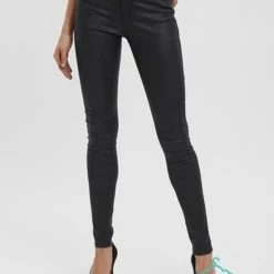 Uitgang ✨ VERO MODA VMSEVEN NW SS SMOOTH 🧥 COATED PANTS NOOS Dames Broek - Maat L 🤩 -Dameskleding Verkoopwinkel 550x733 170