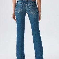 Korting 😀 LTB 👖 Jeans LTB Valerie 👖 Jeans Volwassenen Donkerblauw 🛒 19 Korting 😀 LTB 👖 Jeans LTB Valerie 👖 Jeans Volwassenen Donkerblauw 🛒 -Dameskleding Verkoopwinkel 550x733 204