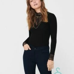 Coupon ๐ ONLY ONLTILDE L/S HIGH NECK LACE TOP JRS NOOS Dames Top - Maat S ๐ 21 Coupon ๐ ONLY ONLTILDE L/S HIGH NECK LACE TOP JRS NOOS Dames Top - Maat S ๐ -Dameskleding Verkoopwinkel 550x733 247