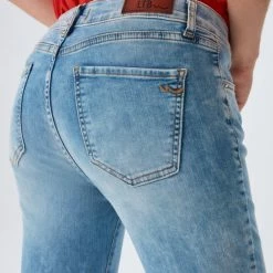 Begroting โ๏ธ LTB ๐ Jeans LTB Lonia ๐ Jeans Volwassenen Lichtblauw ๐ 27 Begroting โ๏ธ LTB ๐ Jeans LTB Lonia ๐ Jeans Volwassenen Lichtblauw ๐ -Dameskleding Verkoopwinkel 550x733 386