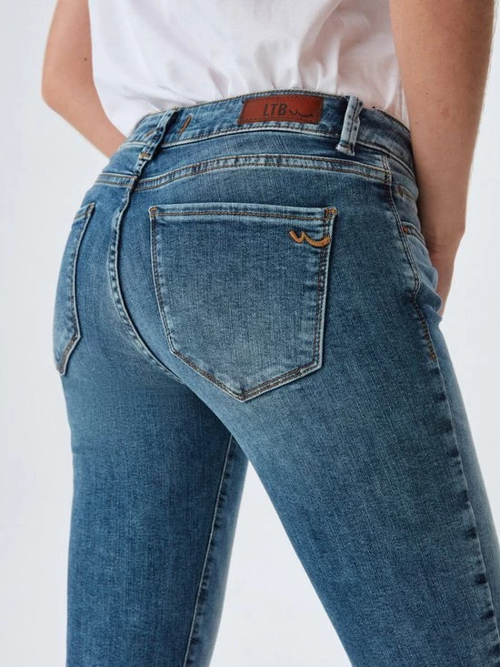 Groothandel ❤️ LTB 👖 Jeans LTB Nicole 👖 Jeans Volwassenen Lichtblauw 🎉 28 Groothandel ❤️ LTB 👖 Jeans LTB Nicole 👖 Jeans Volwassenen Lichtblauw 🎉 - Afbeelding 26