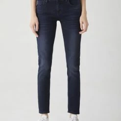 Groothandel 🌟 LTB 👖 Jeans LTB Nicole 👖 Jeans Volwassenen Donkerblauw 👍 25 Groothandel 🌟 LTB 👖 Jeans LTB Nicole 👖 Jeans Volwassenen Donkerblauw 👍 -Dameskleding Verkoopwinkel 550x733 46
