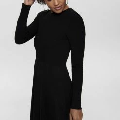 Beste Pirce 🎁 ONLY ONLALMA L/S O-NECK 👗 DRESS KNT NOOS Dames Jurk - Maat L 🎉 -Dameskleding Verkoopwinkel 550x733 477