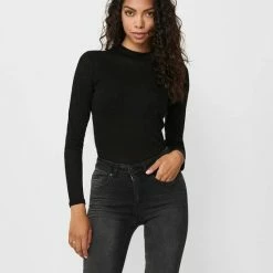 Dameskleding Verkoopwinkel 25 Gloednieuw ๐งจ ONLY ONLDIANA LUREX L/S TOP JRS NOOS Dames T-shirt - Maat L ๐