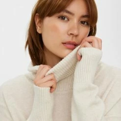 Goedkoop 😍 VERO MODA VMDOFFY LS COWLNECK BLOUSE GA NOOS Dames Trui - Maat M ⌛ -Dameskleding Verkoopwinkel 550x733 573