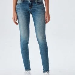 Begroting 🥰 LTB 👖 Jeans LTB Nicole 👖 Jeans Volwassenen Lichtblauw 🎁 -Dameskleding Verkoopwinkel 550x733 60