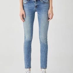 Begroting 🥰 LTB 👖 Jeans LTB Nicole 👖 Jeans Volwassenen Lichtblauw 🎁 -Dameskleding Verkoopwinkel 550x733 69