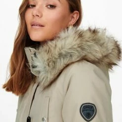 Kopen 🛒 ONLY ONLIRIS FUR WINTER PARKA CC OTW Dames Jas - Maat XL 🥰 -Dameskleding Verkoopwinkel 550x804 10