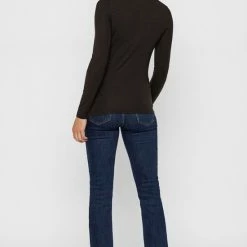 Gloednieuw ๐ VERO MODA VMAVA LULU LS ROLLNECK BLOUSE GA NOOS Dames T-shirt - Maat S ๐ 35 Gloednieuw ๐ VERO MODA VMAVA LULU LS ROLLNECK BLOUSE GA NOOS Dames T-shirt - Maat S ๐ -Dameskleding Verkoopwinkel 550x823 6
