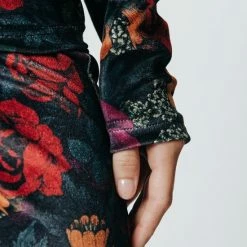 Uitgang โจ Colourful Rebel Neyo Velvet T-shirt Multicolor Dames - Polyester - M ๐ฅฐ 15 Uitgang โจ Colourful Rebel Neyo Velvet T-shirt Multicolor Dames - Polyester - M ๐ฅฐ -Dameskleding Verkoopwinkel 550x824 17