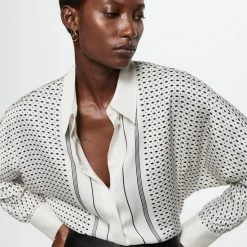 Promo 🎁 Mango Blouse Blouse Met Geometrisch Patroon 37037734 99 Dames Maat - M 🎉