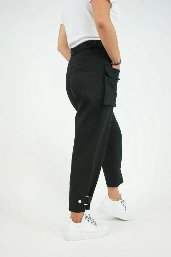 Begroting β€οΈ La Pèra Zwarte Broek Akhan Casual Broek Zwart Dames - Maat 40 π 4 Begroting β€οΈ La Pèra Zwarte Broek Akhan Casual Broek Zwart Dames - Maat 40 π - Afbeelding 2