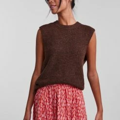 Groothandel π Pieces Dames Top - Gebreide Spencer - Bruin - Maat M π 11 Groothandel π Pieces Dames Top - Gebreide Spencer - Bruin - Maat M π -Dameskleding Verkoopwinkel 550x825 506