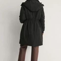 Goedkoop 😍 Na-kd Dames Parkas - Maat EU 40 🌟 -Dameskleding Verkoopwinkel 550x826 9