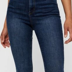 Beste recensies van ✔️ VERO MODA VMSOPHIA HW SKINNY 👖 JEANS MD BL NOOS Dames 👖 JEANS - Maat XL 🥰 -Dameskleding Verkoopwinkel 550x827 4